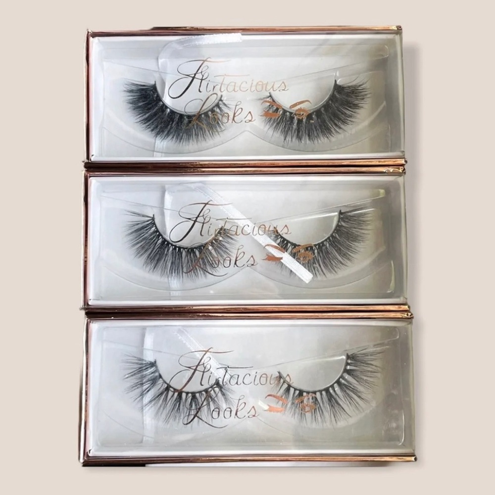 🆕 Lot of 3- Flirtacious Looks And Lashes- Reusable!